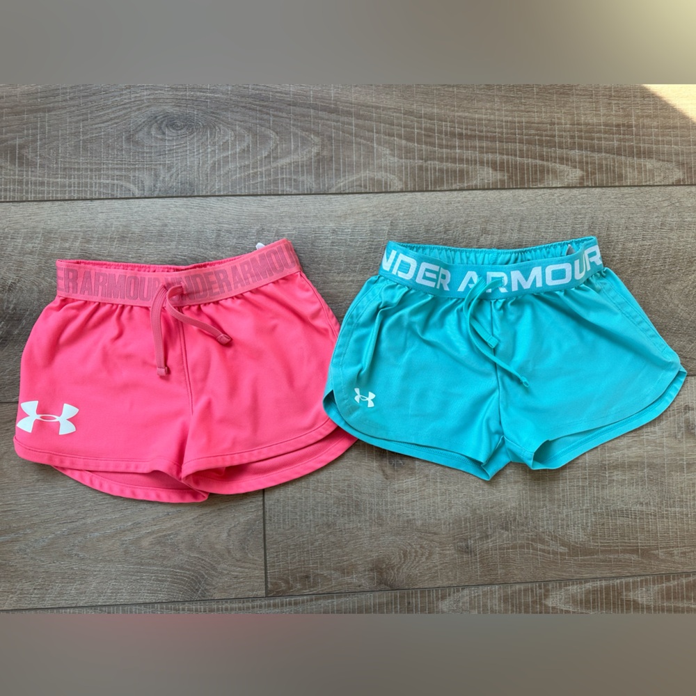 Girls size small Under Armour shorts